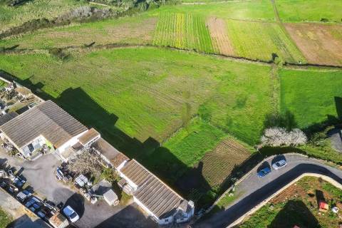 Terreno Rústico com  7.120 m² em Sintra