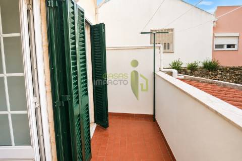 Apartamento T2 Arrendamento em Colares,Sintra