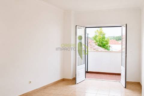Apartamento T2 Arrendamento em Colares,Sintra