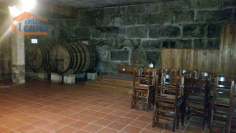 Moradia com vistas para o rio Douro - Resende 