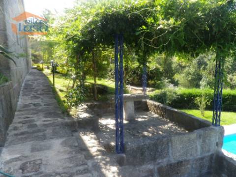 Moradia com vistas para o rio Douro - Resende 