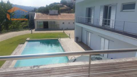 Quinta e Moradia de luxo