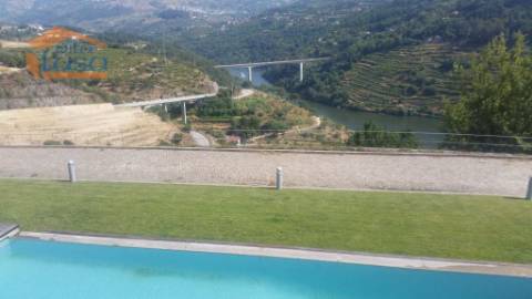 Quinta e Moradia de luxo