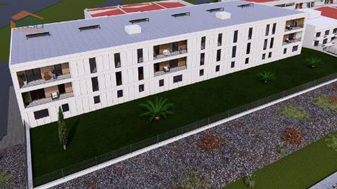 T1+1 Novo c/ garagem e varanda 17,70m2 em Portimão Empreendimento.