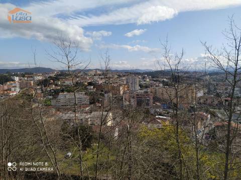 Quinta no centro de Gondomar