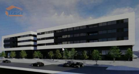 Loja de rua em prédio novo com lugar de garagem - São Pedro da Cova