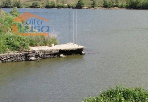 Quinta no Douro Superior 70 ha.