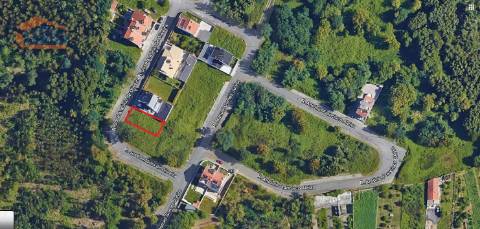 Terreno em Avintes no Loteamento Quinta da Bela Vista para moradia 3 frentes.