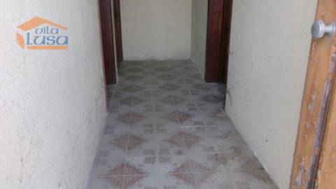 Moradia com 3 pisos em Travancinha,Seia