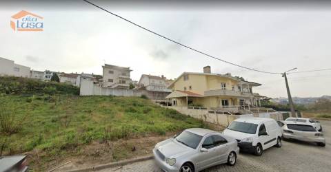 Terreno em Valbom na Fonte Pedrinha 