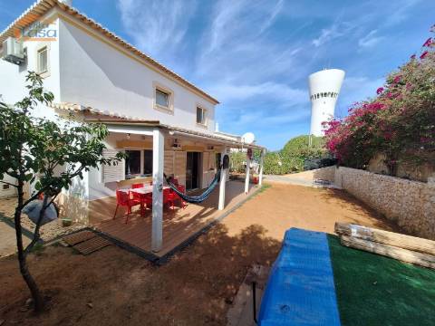 Oásis Parque: Moradia T4 Isolada 