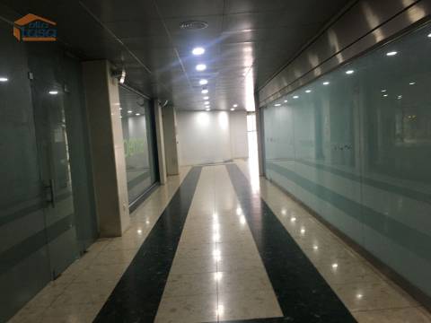 Arrendamento de Loja no Empório em Gondomar 