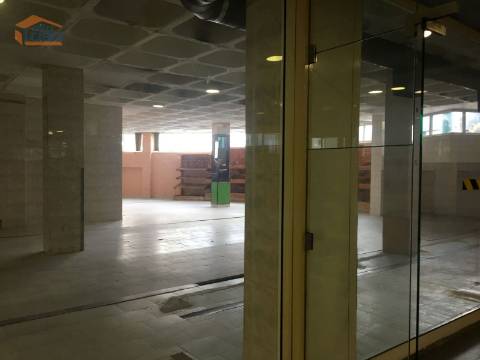 Arrendamento de Loja em Gondomar 