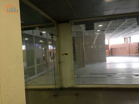 Arrendamento de Loja em Gondomar 