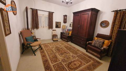 Moradia de 4 frentes com 1.000m2 de terreno