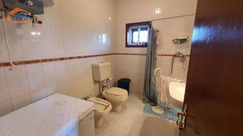 Moradia de 4 frentes com 1.000m2 de terreno