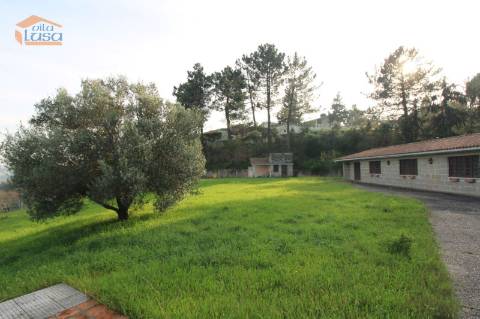 Quinta com vistas para o Rio Douro, 3000m2 em Vila Nova de Gaia