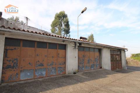 Quinta com vistas para o Rio Douro, 3000m2 em Vila Nova de Gaia