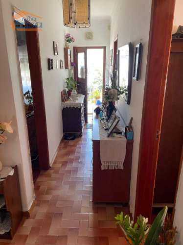 Magnifica Moradia Inserida num lote de 500 m2.