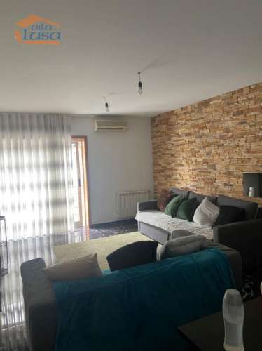 T3 em Paredes junto ao centro e autoestrada