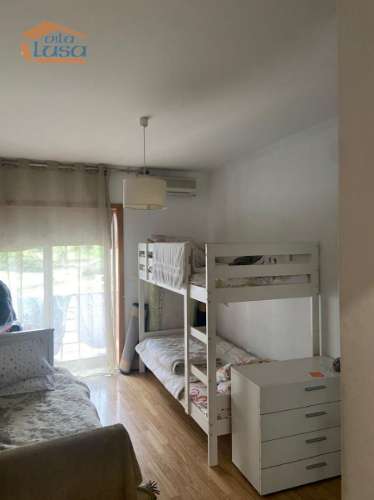 T3 em Paredes junto ao centro e autoestrada