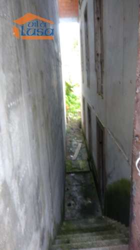 Prédio para reconstruir e ampliar, junto à Casa da Música, Porto