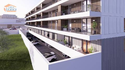 T2+1 Com duas varandas com 46.09m2 e dois lugares de garagem em Portimão.