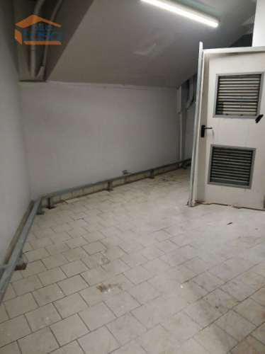 2 LOJAS (espaços unidos) no centro de Gondomar