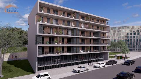 T-2+1 Novo c/ varanda 46.53m2 e lugar de garagem no centro de Armação de Pera a 300mts da praia.