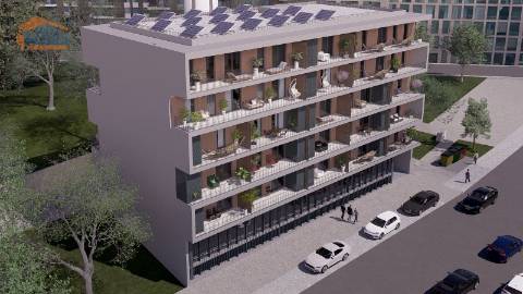 T-2+1 Novo c/ varanda 46.53m2 e lugar de garagem no centro de Armação de Pera a 300mts da praia.