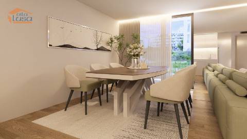 T-2 Novo c/ varanda 24.76m2 e lugar de garagem no centro de Armação de Pera a 300mts da praia.