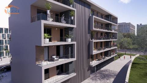 T-1+1 Novo c/ varanda 25.34m2 e lugar de garagem no centro de Armação de Pera a 300mts da praia.