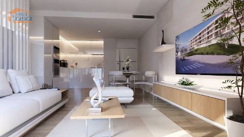 Armação de Pera T0 Novo com varanda e garagem 