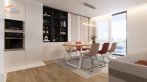 Armação de Pera T2+1 Novo 2 frentes 2 varandas e garagem 