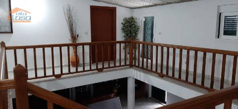 Quinta Mirandela com 12 hectares próxima do Rio Tua