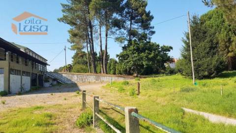 Armazém Zona Industrial de Avintes com 18.500 m2 terreno