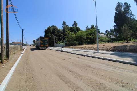 Terreno em Serzedo, Vila Nova de Gaia