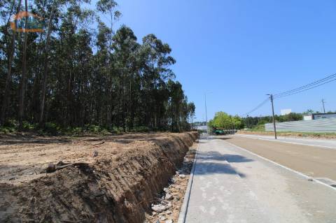 Terreno em Serzedo, Vila Nova de Gaia