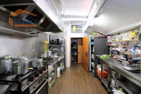 Restante Centro de Espinho Completamente mobilado e equipado a funcionar