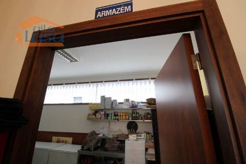 Restante Centro de Espinho Completamente mobilado e equipado a funcionar