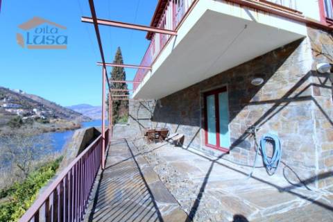 Moradia T4 Régua na primeira Linha de Rio como Nova 4 Suites 