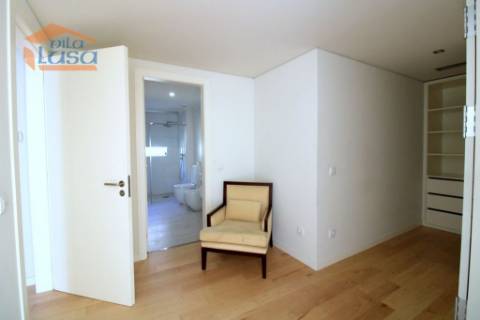 Moradia T4 Régua na primeira Linha de Rio como Nova 4 Suites 