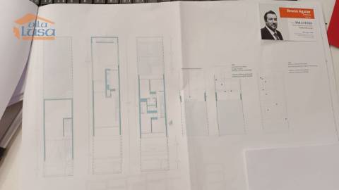   Lote de terreno localizado em Mafamude Vilar do Paraíso com 271 m2, ideal para construção de moradia com 2 frentes e 3