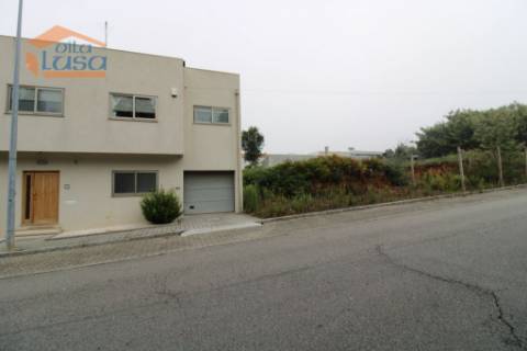 Terreno na Urbanização da Quinta da Paradela, Carvalhos, Vila Nova de Gaia