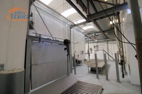 Matadouro Industrial no distrito de Coimbra equipado Pronto a laborar