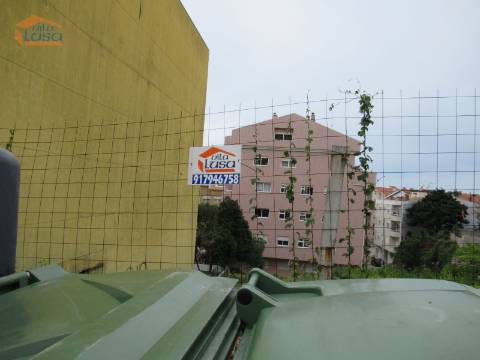 Terreno Mafamude com projeto aprovado para construção Junto a RTP e Estação de Metro