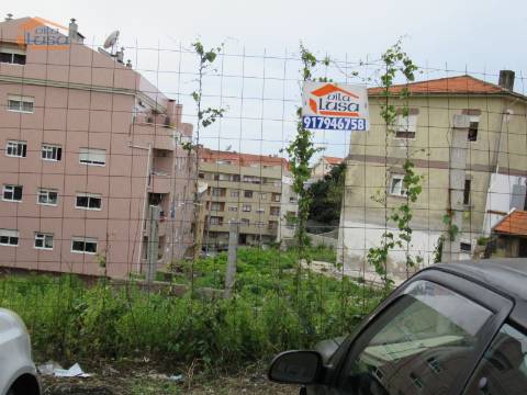 Terreno Mafamude com projeto aprovado para construção Junto a RTP e Estação de Metro