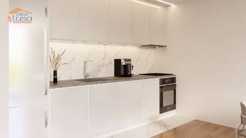 T2 Portimão Novo suite com closet 2 lugares de garagem