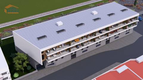 T1+1 Portimão Novo com varanda de 17 m2 e garagem