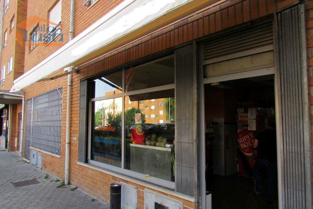Espaço comercial em Avintes 